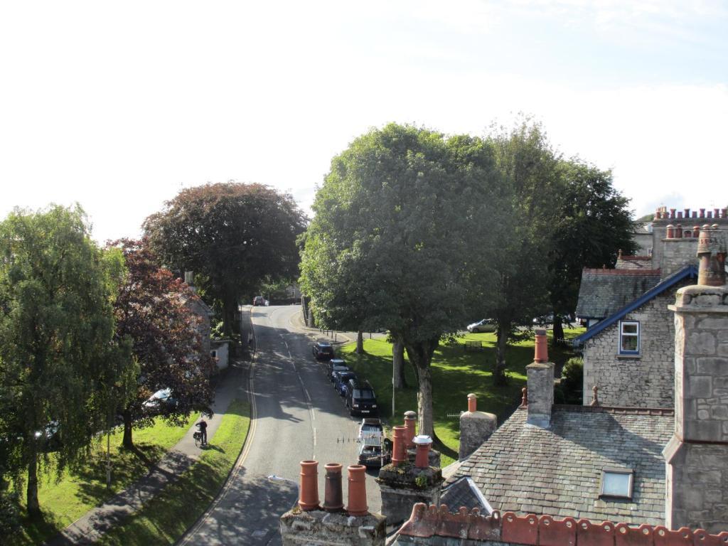 Hillside Bed & Breakfast Kendal Exterior photo